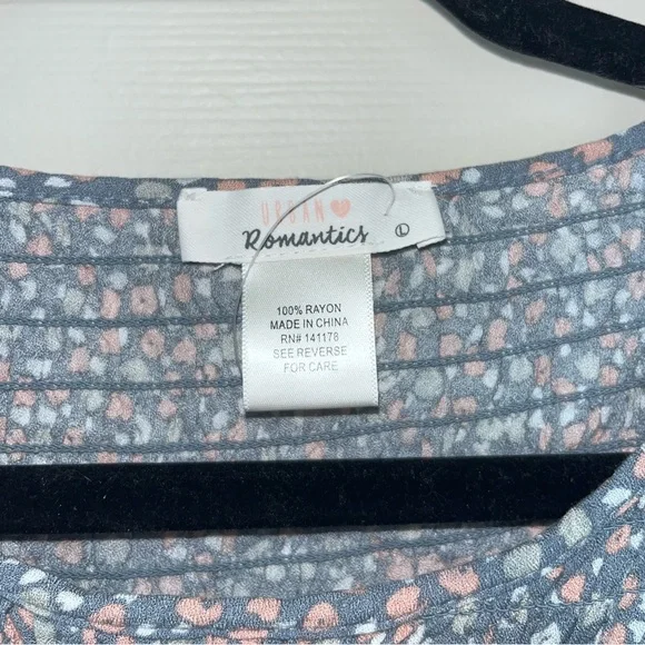 Girl’s Ribbed Top - Picture 2 of 3